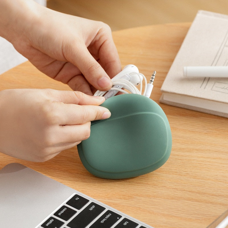 Silicone portable wired earphone storage box