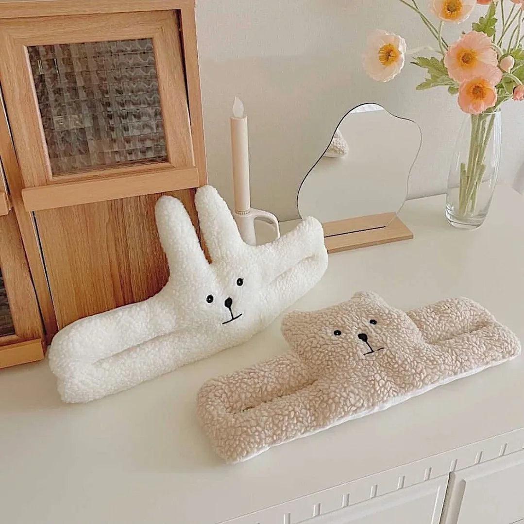 Stretchable Door Stopper Gift - Pinch Guard Protector Prevents Slamming, Holiday Present for Christmas/Halloween/Thanksgiving