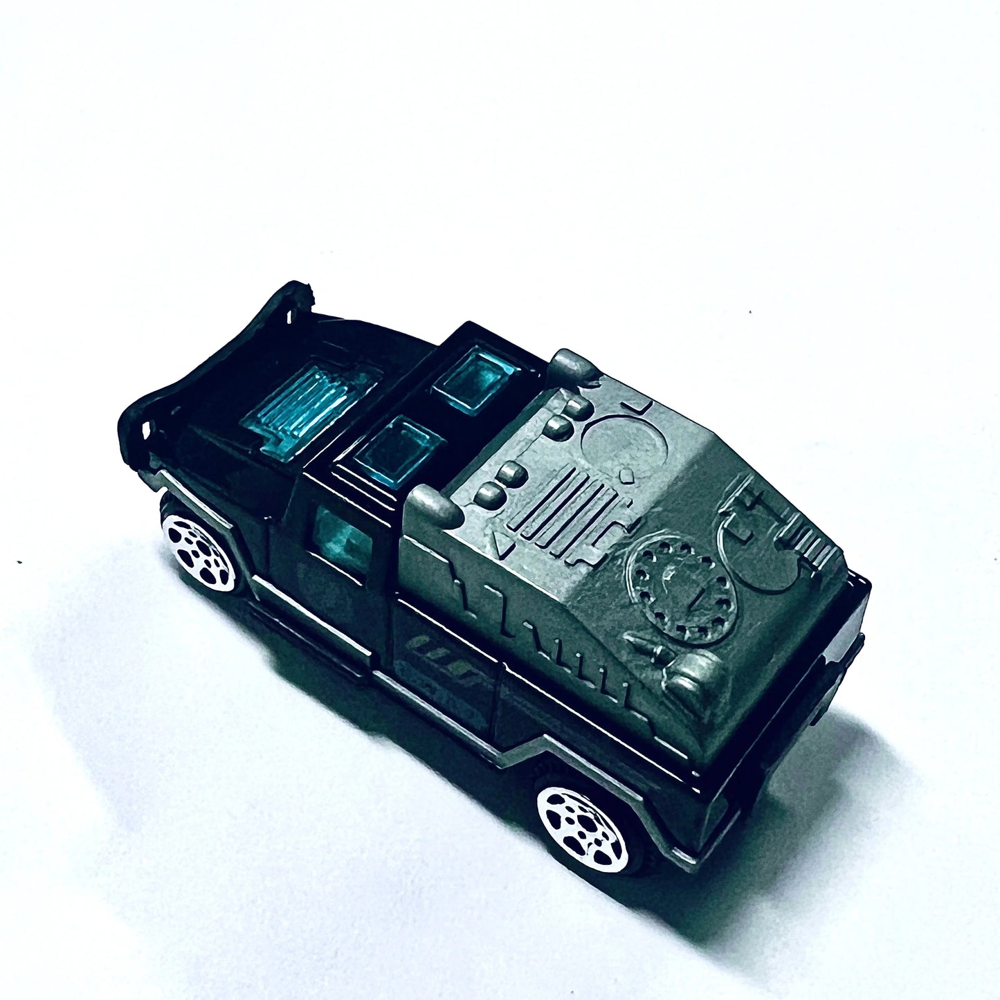 Children's alloy toy cars, sliding sports cars, racing cars, simulated car models, gifts and ornaments for kids.