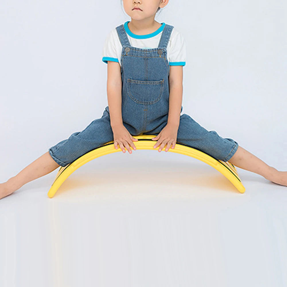 Twisting Balance Board Multifunctional Curved Wave Board Non Slip Balance Rocker Board Balance Trainer Board for Kids Children
