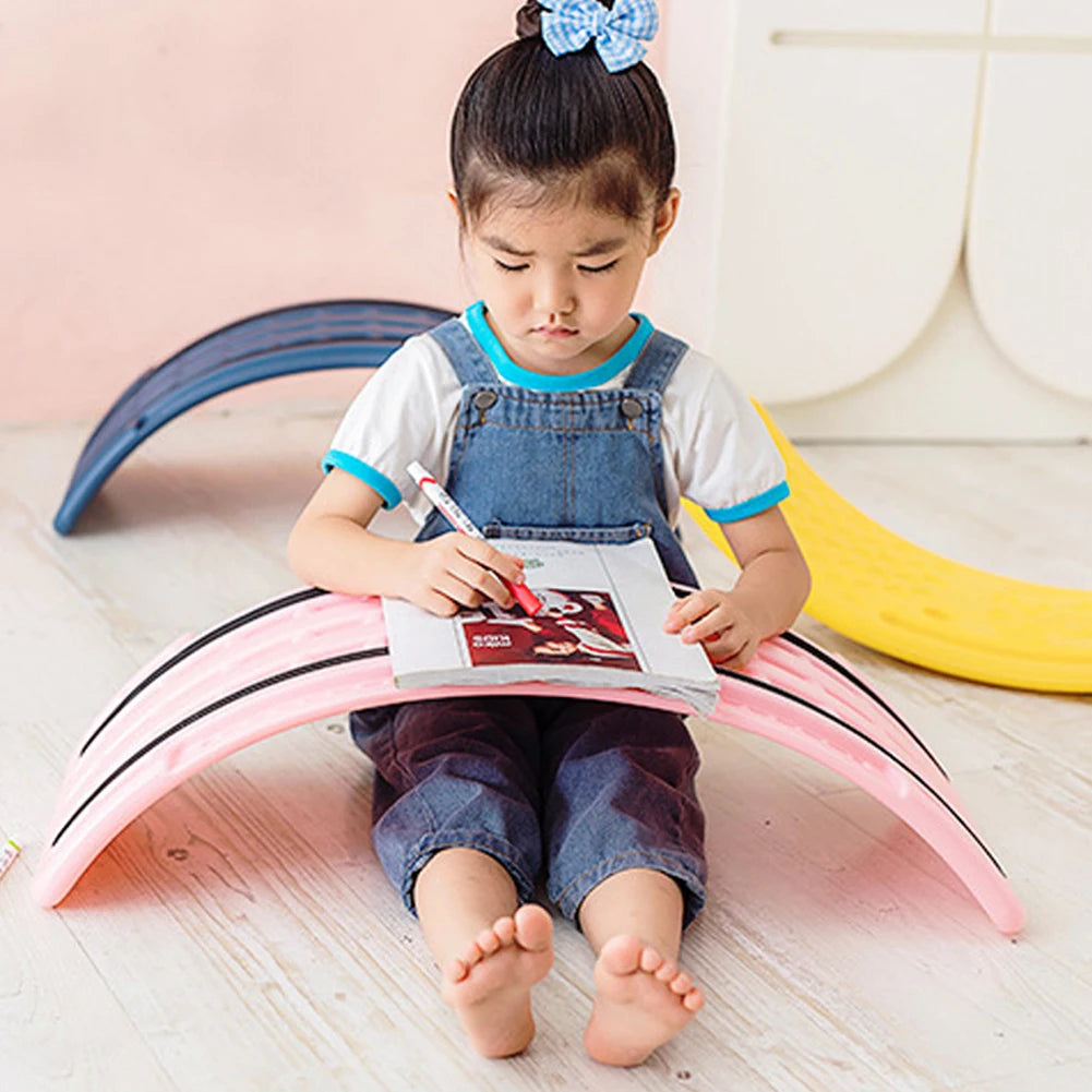 Twisting Balance Board Multifunctional Curved Wave Board Non Slip Balance Rocker Board Balance Trainer Board for Kids Children