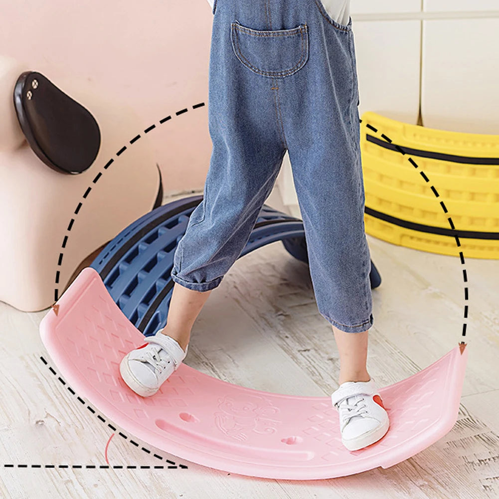 Twisting Balance Board Multifunctional Curved Wave Board Non Slip Balance Rocker Board Balance Trainer Board for Kids Children