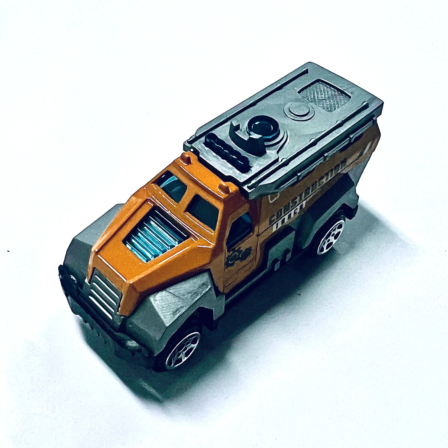 Children's alloy toy cars, sliding sports cars, racing cars, simulated car models, gifts and ornaments for kids.
