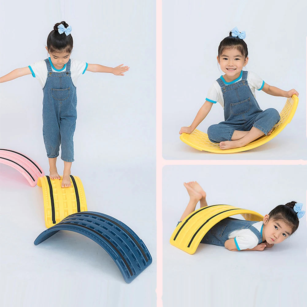 Twisting Balance Board Multifunctional Curved Wave Board Non Slip Balance Rocker Board Balance Trainer Board for Kids Children